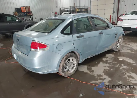 2008 Ford Focus Se/Ses из США, поврежденный, VIN 1FAHP35N68W292756